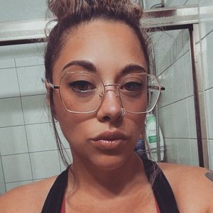 Meet your Posher, Erika